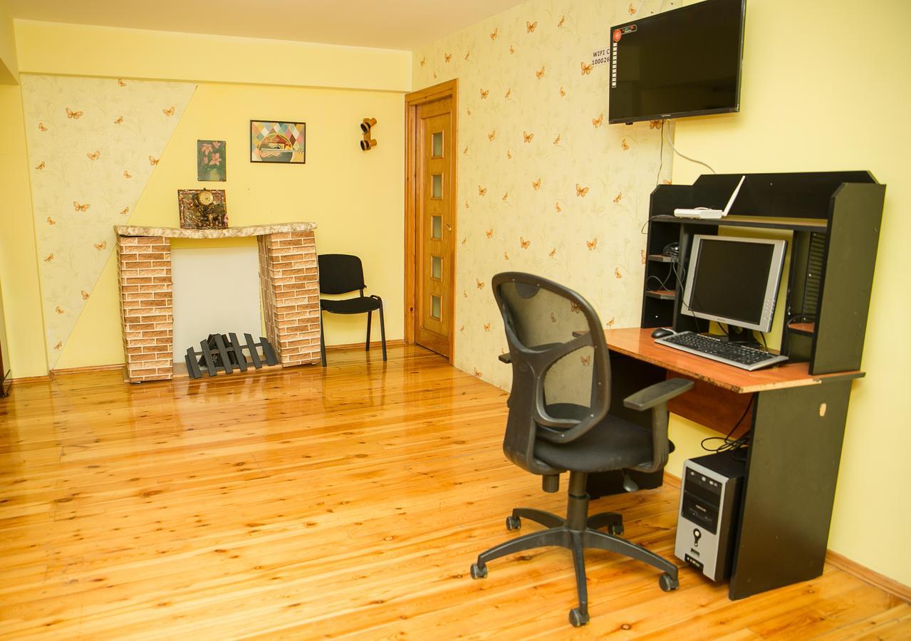 Highland Park Hostel バクー エクステリア 写真