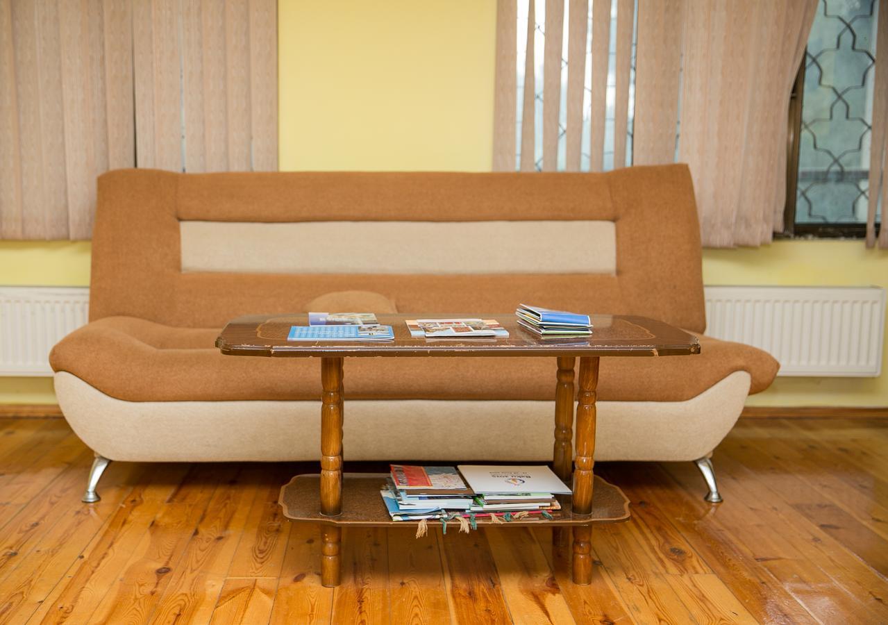 Highland Park Hostel バクー エクステリア 写真
